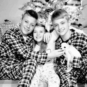 Meet your Posher, Valene